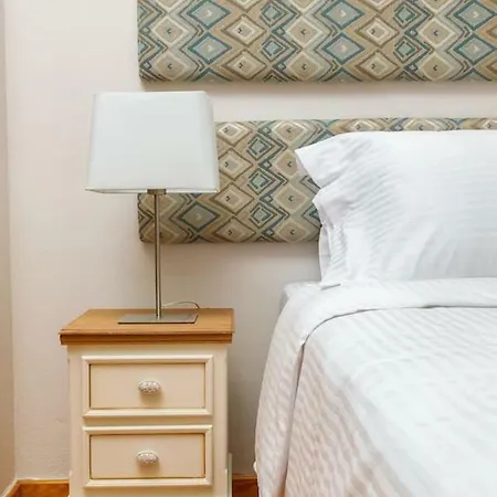 Charming And Comfy House Apartamento Agia Marina