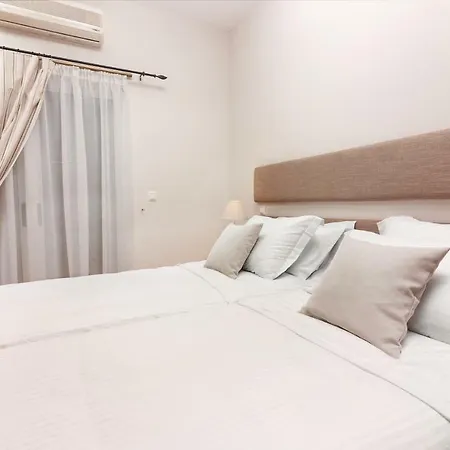 Charming And Comfy House Apartamento Agia Marina