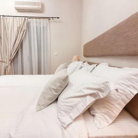 Charming And Comfy House Apartamento Agia Marina